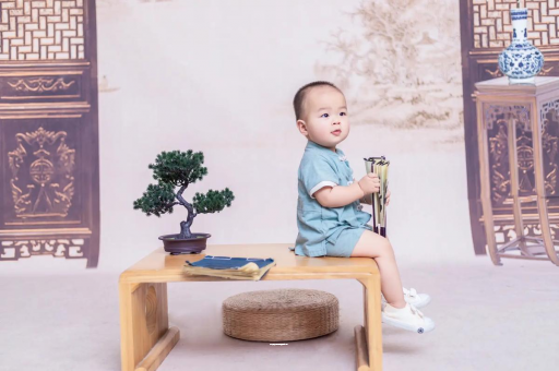 鸡西怀孕多久小腹会隆起